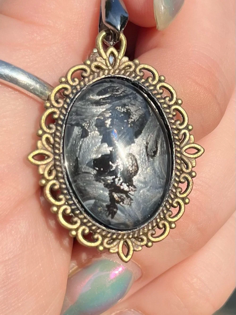 Antique-Style Black Silver hand-painted Oval Pendant Necklace